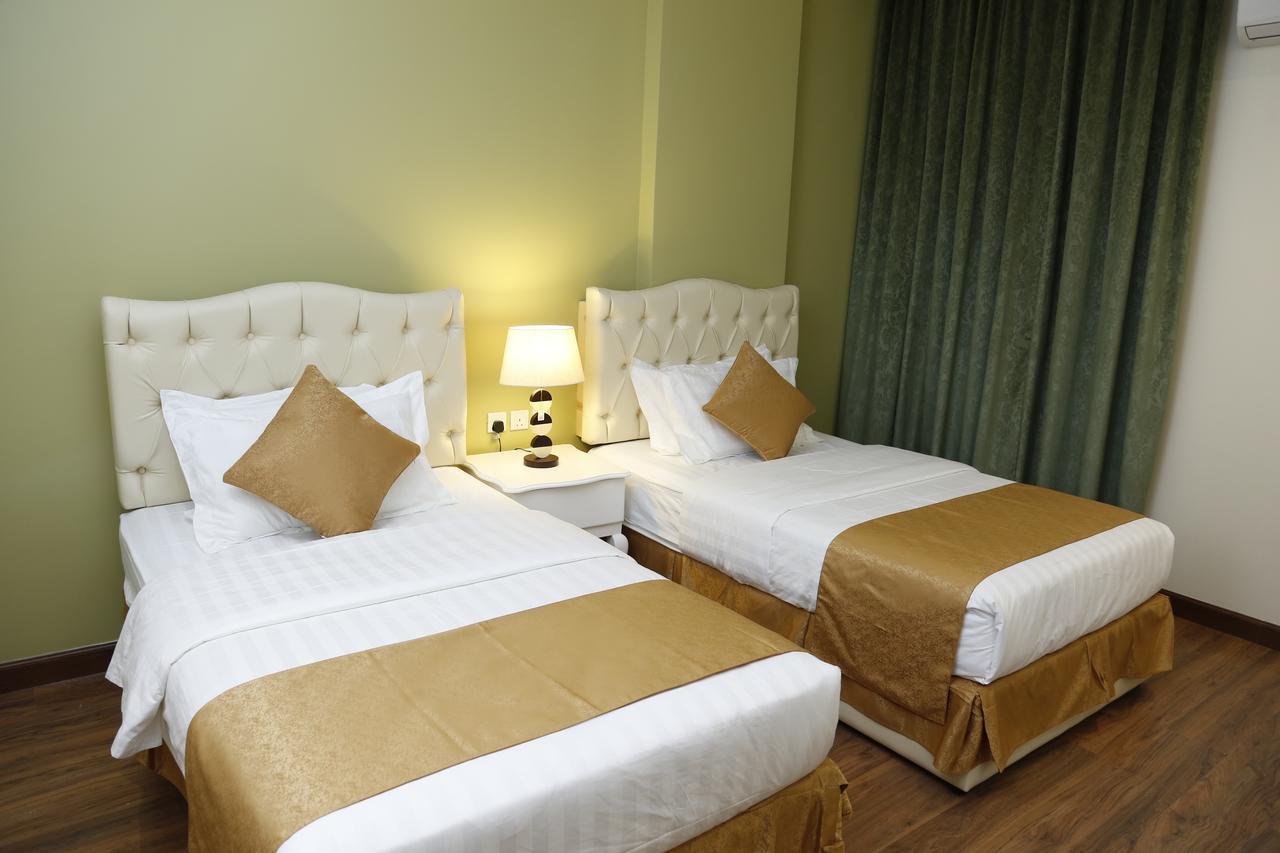 Flora Hotel Suite 2 فلورا2 للشقق المخدومة Rijad Zewnętrze zdjęcie